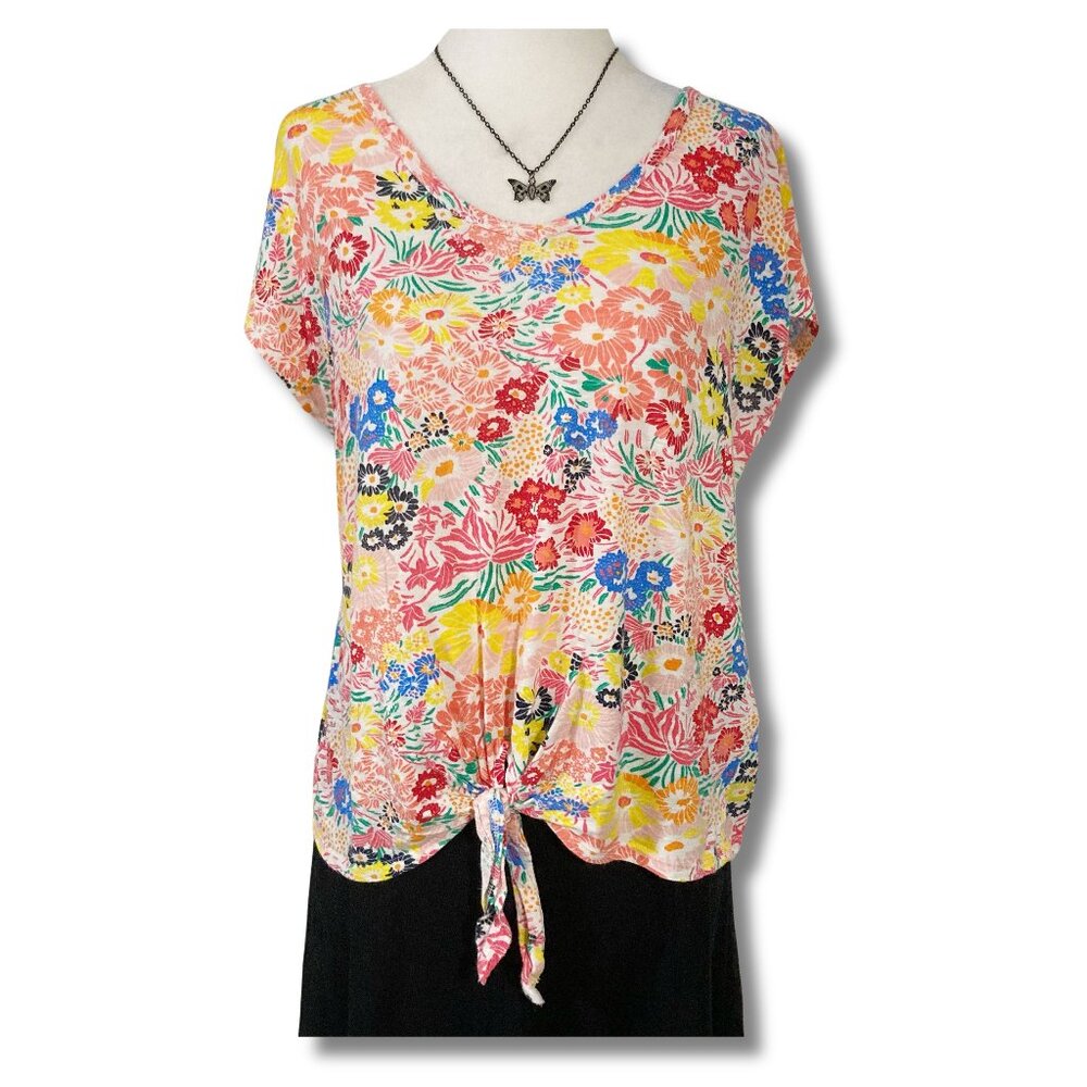 STYLE & CO Multi-colour floral print v-neck tie waist t-shirt ~ MEDIUM LARGE top